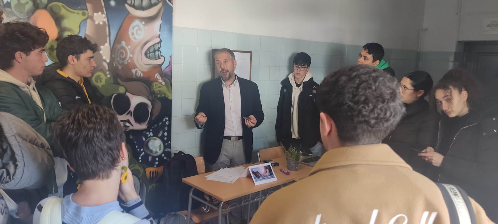 Mesas Profesionales en el Instituto Balbuena (7)