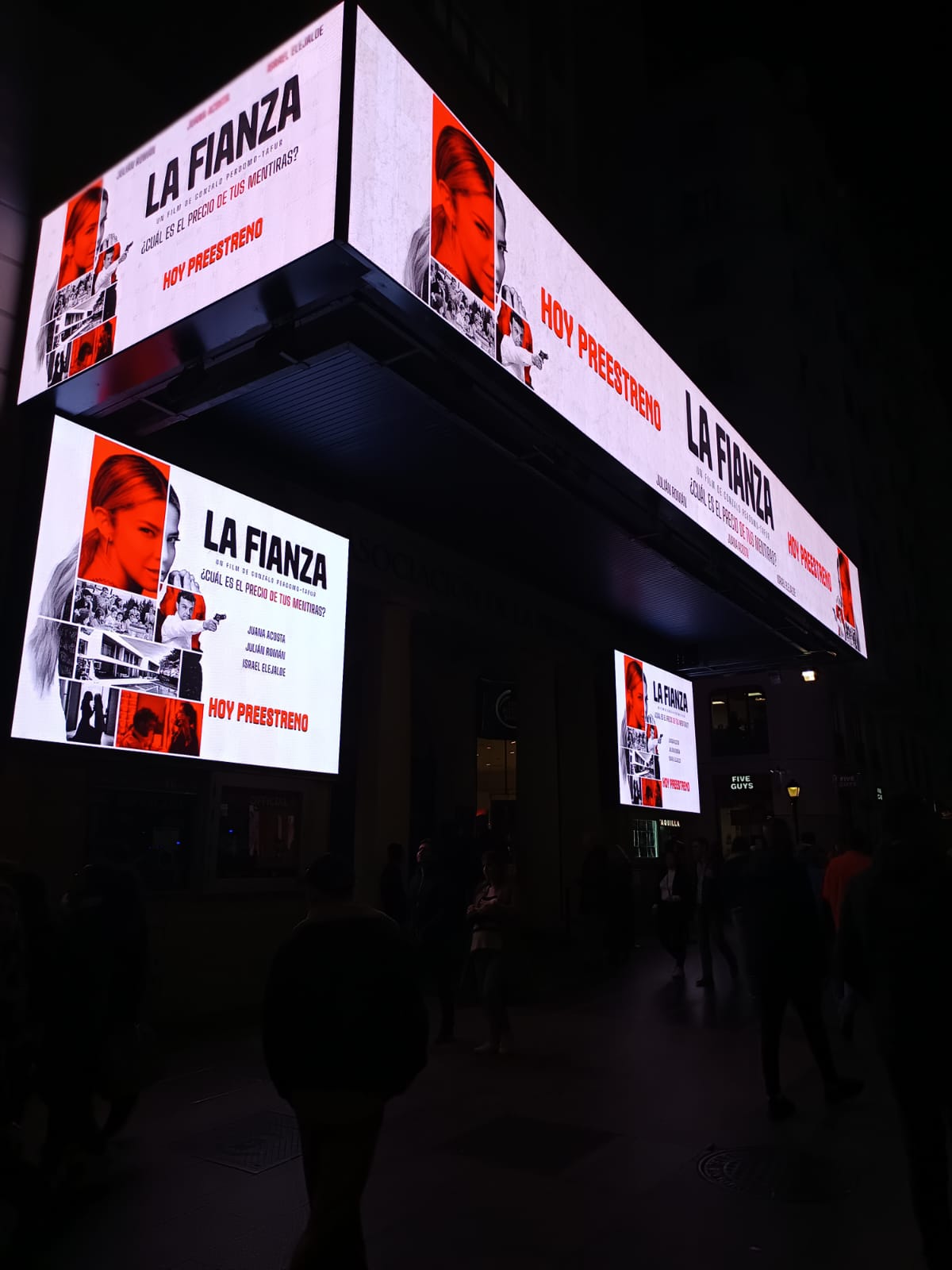 CARTELERA PREESTRENO LA FIANZA