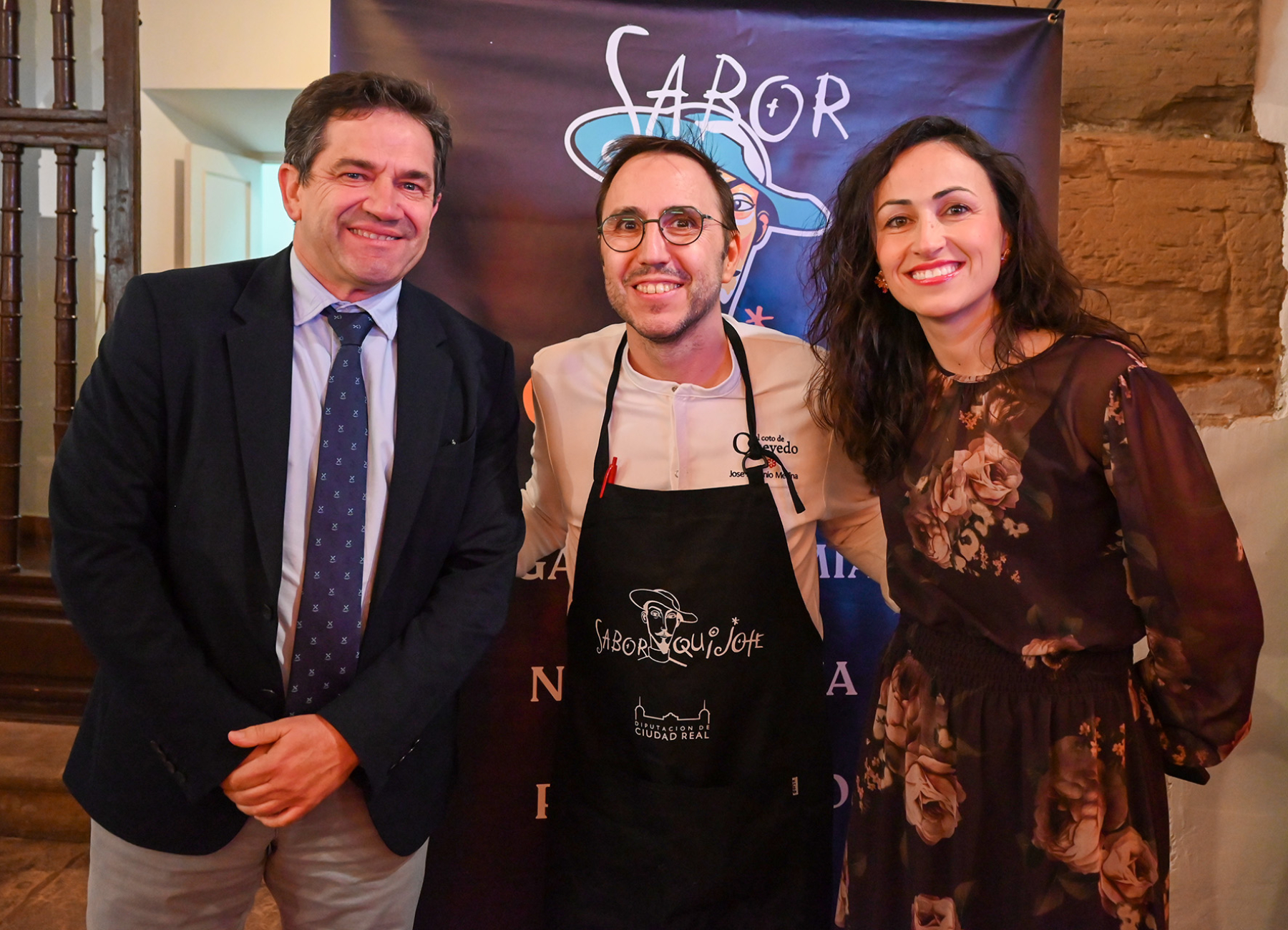 112f5a33a8163f3c254ac49f62d0a9ee_6_XL