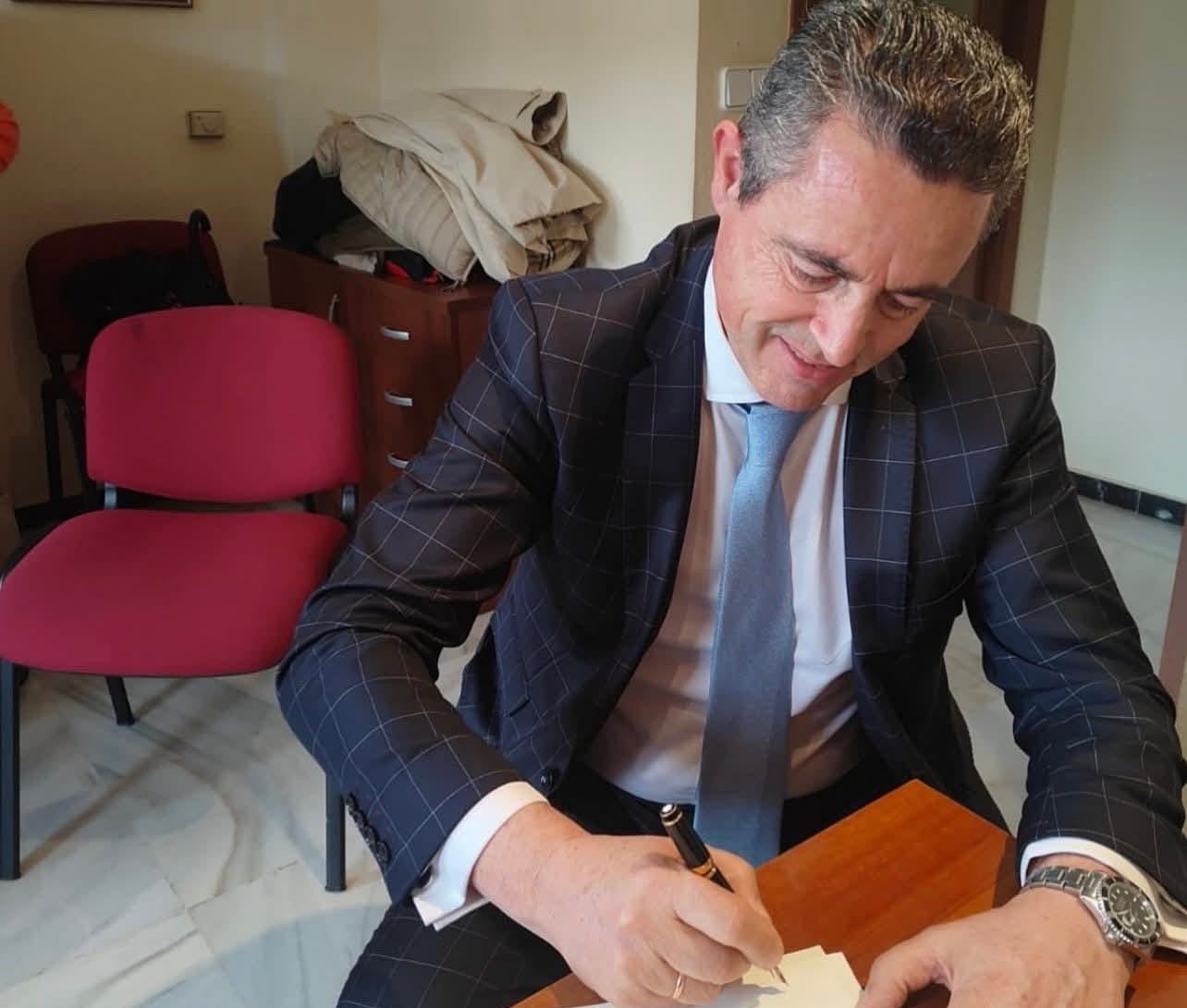 Joaquín Dotor alcalde de Santa Cruz