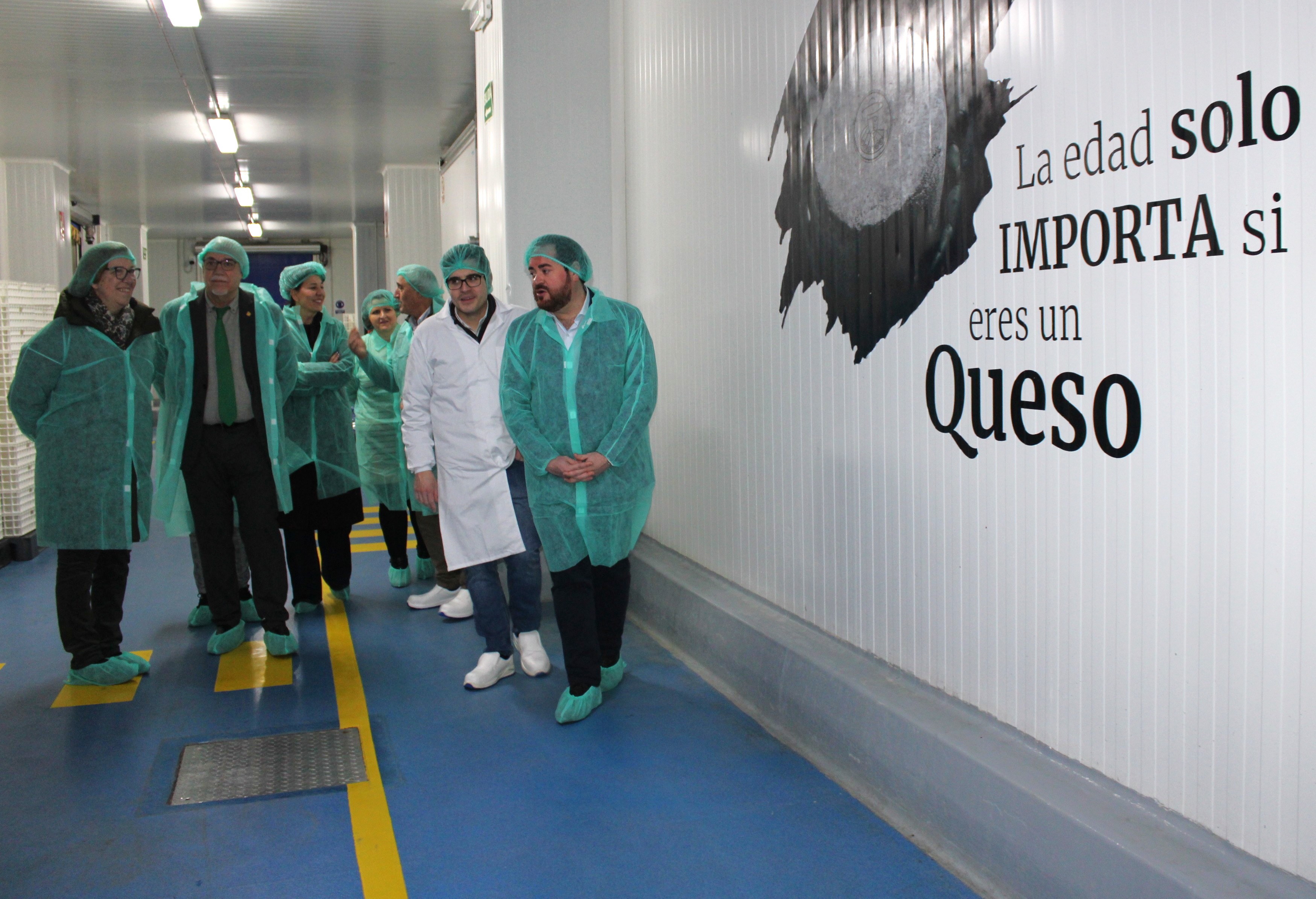 Blanca Fernández visita Artesanos Queseros Manchegos 3