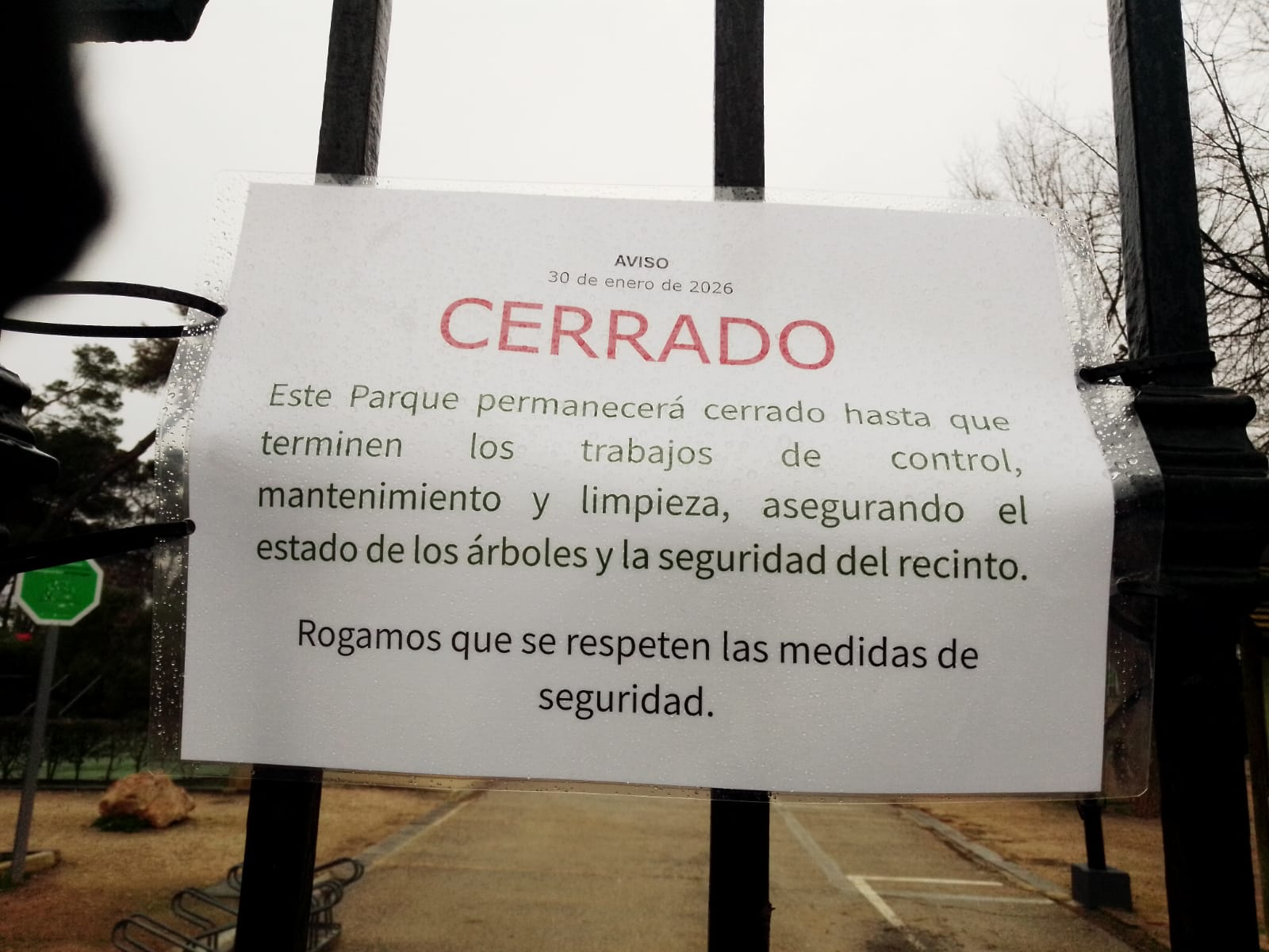 Parque Cervantes cerrado por temporal