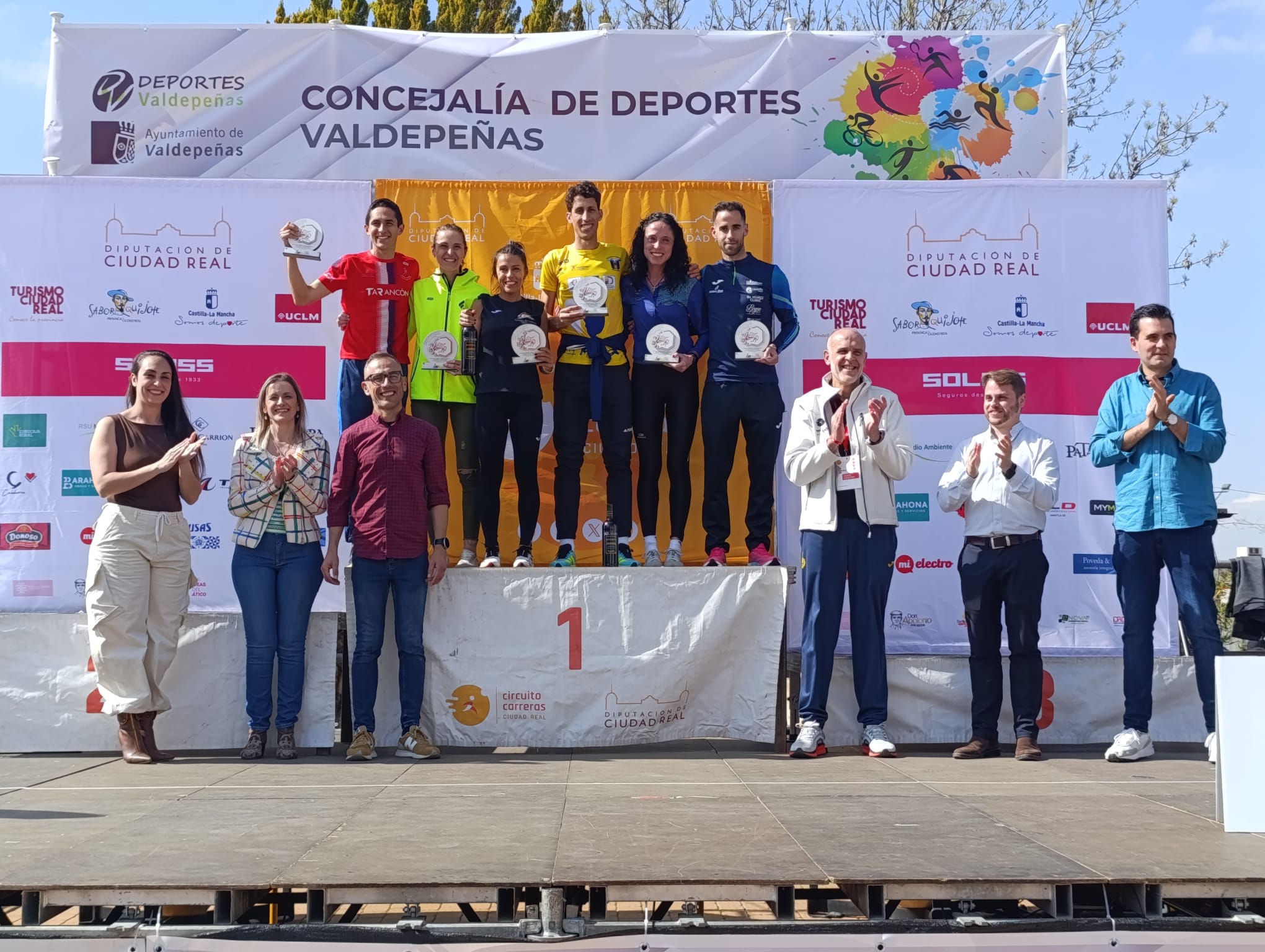 MEDIA MARATON CLASIFICADOS