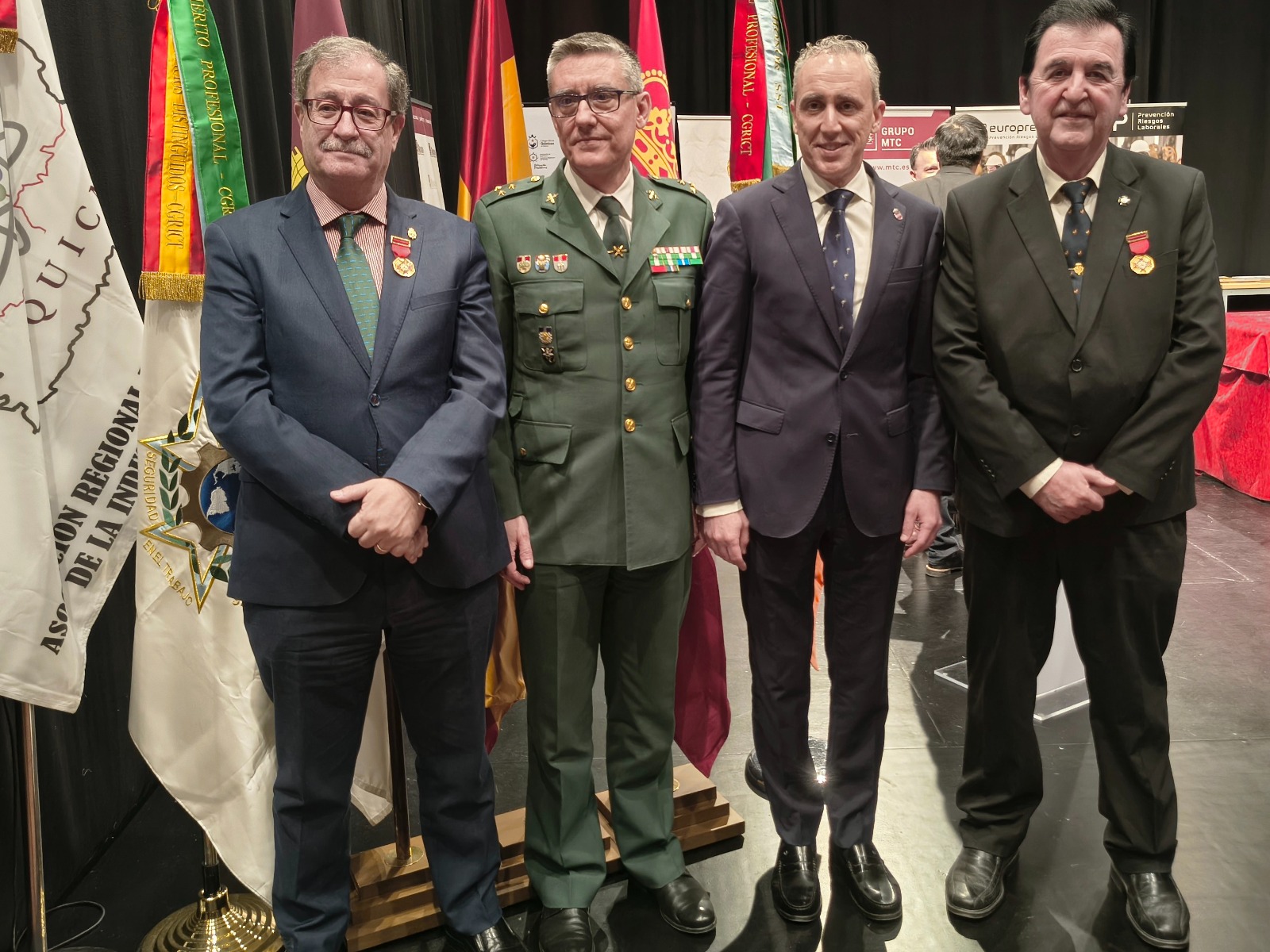 Angel López con el alcalde de Puertollano